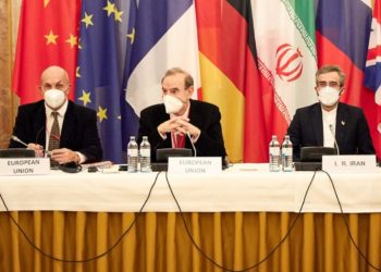 هل يغير تعديل موقف إيران من فرص العودة للاتفاق النووي؟ المعركة حول البنود ما زالت طويلة ونيات طهران في التسوية غامضة