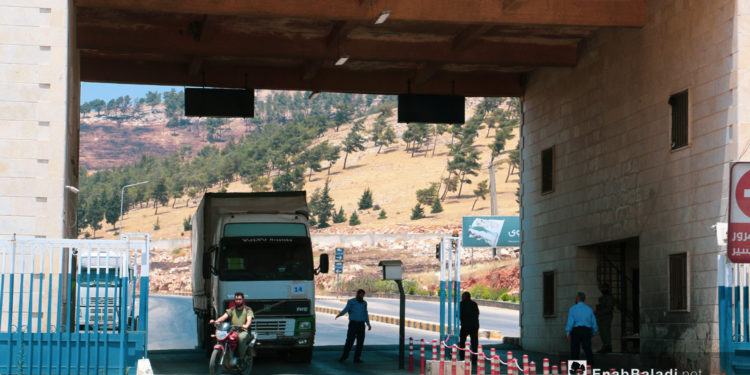 هل تمهّد روسيا لعرقلة “باب الهوى” بـ”خطوط التماس”؟