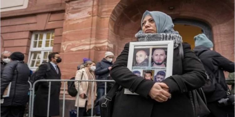 أنور رسلان خطوة على طريق طويل