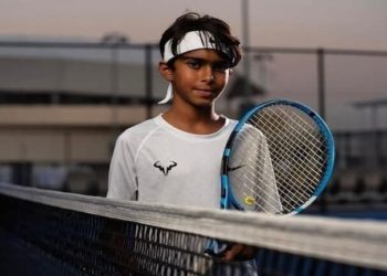 رسائل مشرفة في قوقعة صغيرة