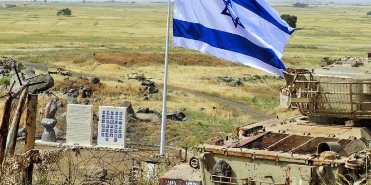 قلق إسرائيلي من دوريات روسية سورية في هضبة الجولان