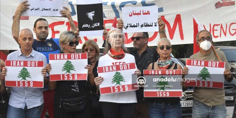 بين إيران ولبنان