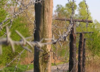 أُسدِل الستار الحديدي على روسيا وبوتين بلا استراتيجية خروج من الورطة