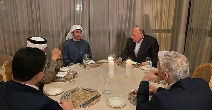 أرز “بن غوريون” ولحم من الجولان على مأدبة عشاء “قمة النقب”