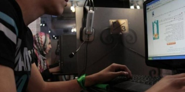 «النيل من مكانة الدولة المالية»… تهمة جديدة في القانون السوري تشديد العقوبات المتعلقة بالنشر في المواقع الإلكترونية