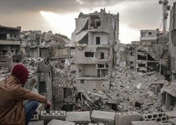 الأسد مستعد لمساعدة روسيا ويتجاهل معاناة السوريين