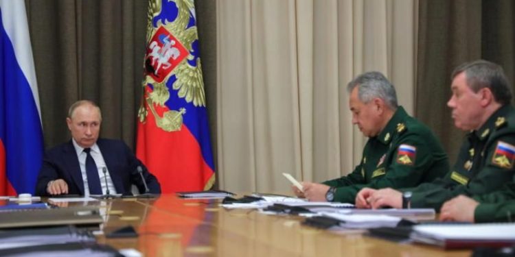 بوتين يشن حملة تطهير بين كبار قادة الجيش والأمن والمخابرات