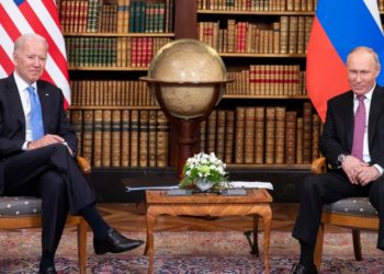 بيننا وبينهم عالم بأكمله