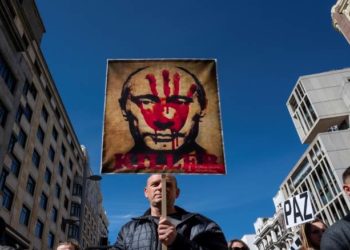 بوتين عالق في أوكرانيا..لم يتعلم من سورية