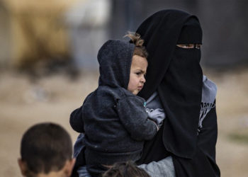زواج سوريات من مقاتلين أجانب: مصائر مجهولة وأطفال دون حقوق