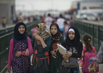 ضريبة الاندماج… أطفال سوريون أضاعوا العربية في تركيا