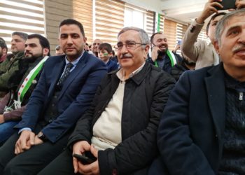 طلاب سوريون في عينتاب يحتفون بالثورة