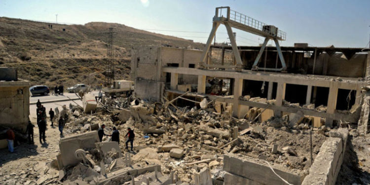 هجوم إسرائيلي على سورية وإحباط محاولة نقل أسلحة إلى غزة غانتس: سنواصل تدفيع إيران ثمناً مؤلماً