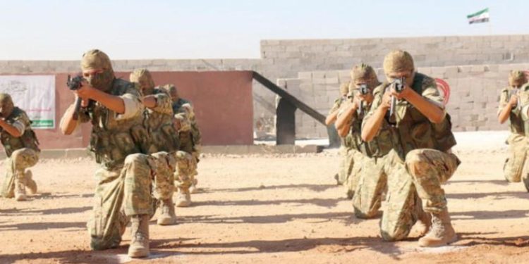 «انشغال روسيا» يدفع المعارضة والنظام إلى الجهوزية العسكرية شمال سورية مخاوف من تحول الهدوء الحذر إلى مواجهات عسكرية