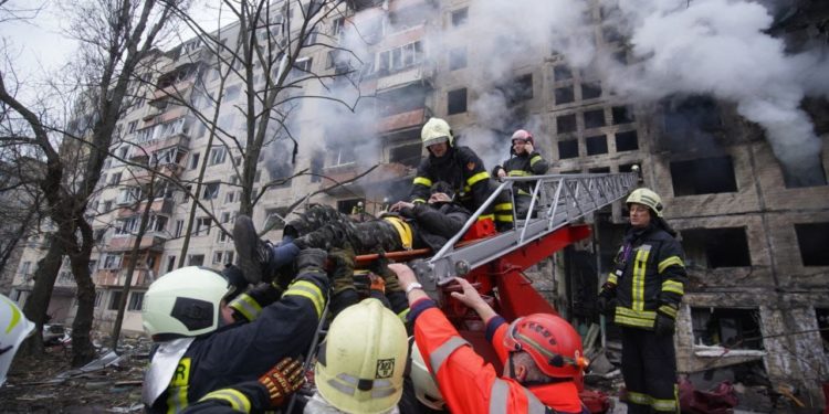 جرح أوكرانيا ذكّر العالم بجرح سورية