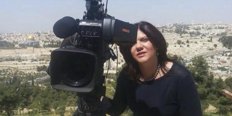 إسرائيل تقتل مراسلة “الجزيرة” شيرين أبو عاقلة..خلال اقتحام جنين