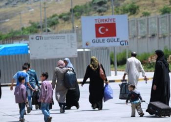 (العودة الطوعية) وانعكاساتها على مستقبل اللاجئين السوريين