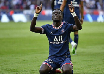 التضامن فريضة واجبة