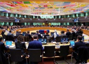 خطاب عنصري لممثل لبنان وتحذير أممي من شح الدعم.. انطلاق مؤتمر بروكسل لأجل سورية