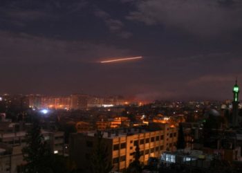 5 قتلى بغارة إسرائيلية على مواقع إيرانية في سورية