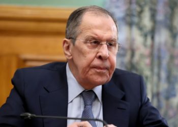 لافروف يؤكد بقاء القوات الروسية في سورية