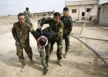 مجموعة حقوقية توثق إعدام (101) من فلسطينيي سوريا ميدانياً منذ