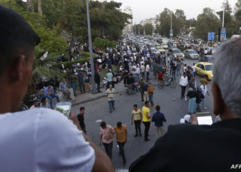 عن المعتقلين مرة أخرى