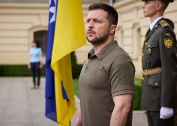 النظريات الواهية للانتصار الأوكراني وهم إلحاق الهزيمة بروسيا وضرورة الحل الدبلوماسي