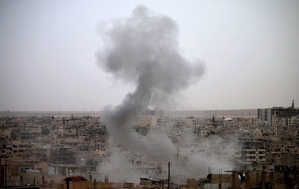 سورية: إضراب عام في منبج رفضاً للتجنيد الإجباري والنظام يجدد قصف درعا