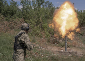 “قيادة المهام”.. سر تفوق القوات الأوكرانية على الروس بالمواجهات المباشرة