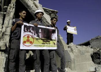 انتهاكات إيران: يوم سلَّمت الكيماوي للأسد