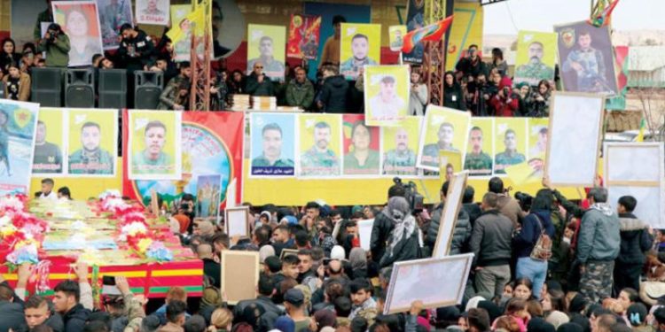 تركيا تستهدف مناطق حدودية سورية بطائرات مسيّرة ومدفعية ثقيلة