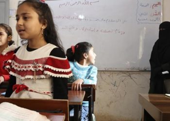 حكومة الأسد تنسف مجانية التعليم وترفع أسعار الكتب والأقساط