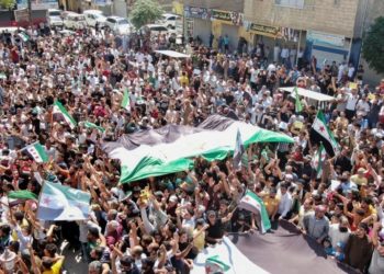 لو أرغموني ذاتَ يومٍ أن أعودْ