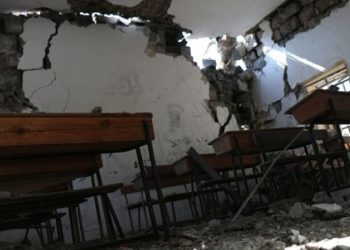 أهالي طفس السورية يرممون مدارسها على نفقتهم الخاصة