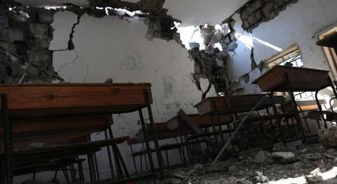 أهالي طفس السورية يرممون مدارسها على نفقتهم الخاصة