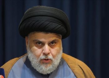 الصدر إلى الصدارة