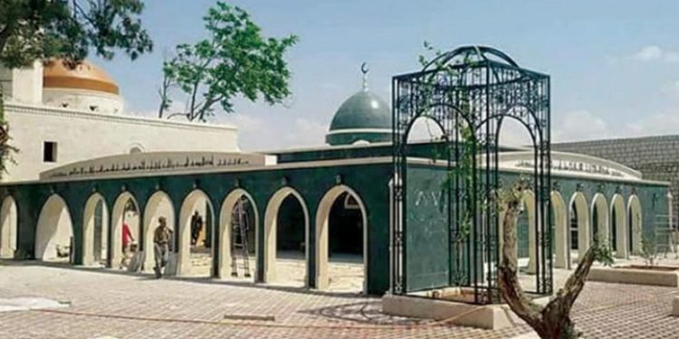 “الحرس الثوري” الإيراني في سورية ينشئ قاعدة عسكرية في مزار عين عليّ