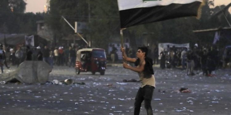 كيف يتجنب الخليج تطاير شرر العراق نحوه؟