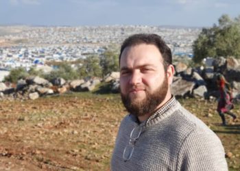 د- وسيم طاهر باكير: هجرة الكوادر الصحية إلى دول اللجوء شكل نقصًا في أعداد الأطباء