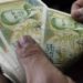 أدنى مستوى منذ 2011 لليرة السورية مقابل الدولار