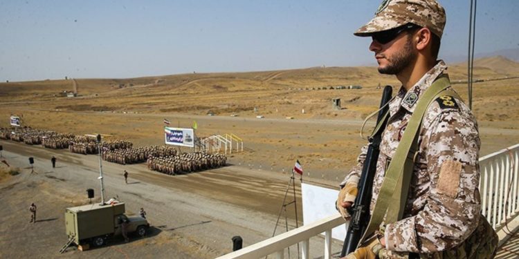 إيران تنقل الأسلحة إلى سورية تحت غطاء شحنات غذائية