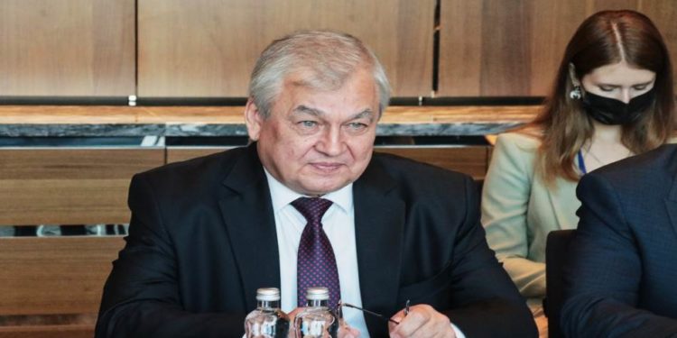 روسيا تذكر تركيا: قسد مقابل تحرير الشام