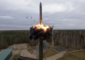 هل تشعل الحرب في أوكرانيا تهافتا على التسلح النووي؟ لماذا قد يعزز الغزو الروسي منع انتشار هذه الأسلحة الفتاكة؟