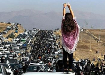 إيران: خاتمي يعلن تأييده للاحتجاجات..ورئيسي يخشى المصير السوري