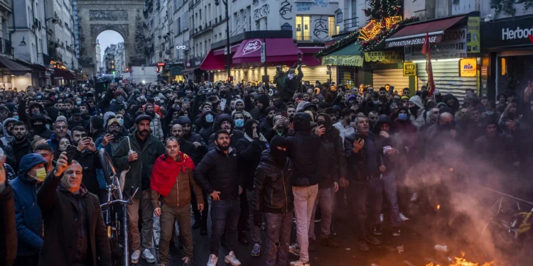 جريمة إرهاب عنصرية، أم جريمة عنصرية ؟