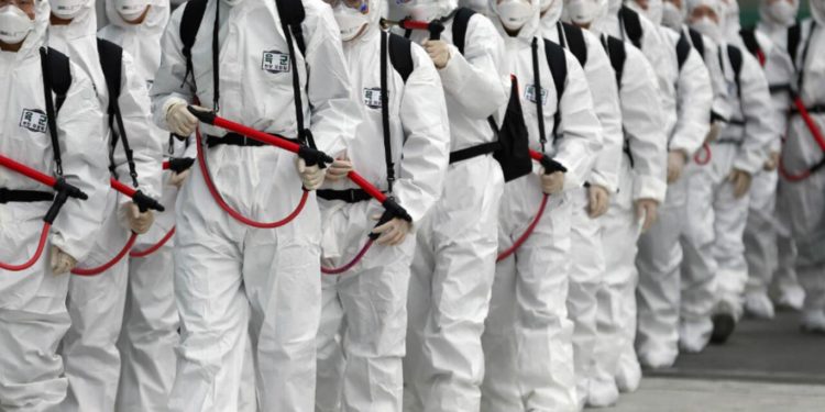 من كورونا إلى أوكرانيا… أقطاب العالم في عنق الزجاجة