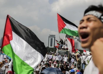 رسالة إندونيسيا العجمية الى عرب التطبيع الاقحاح، اهل الديار، الا ساء ما يفعلون!