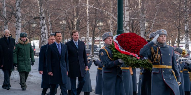 موسكو تستدعي الأسد بشكل مفاجئ.. ومحللون: فركة أذن من بوتين!