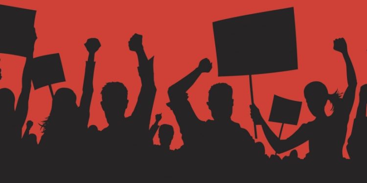 العَلمانية والديمقراطية والدستور